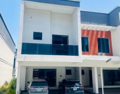 Serviced 4-Bedroom Terrace House